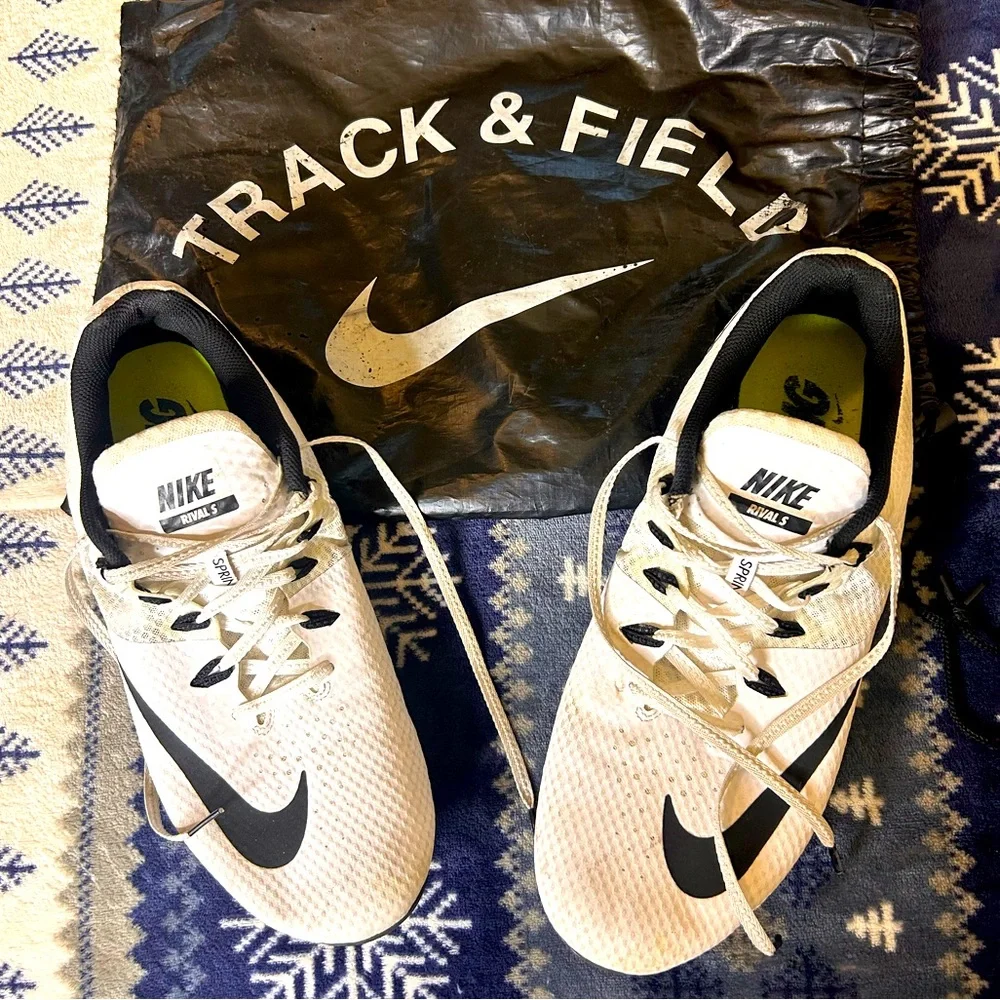 NIKE Rival S Sprint,Men's Size 13 ,Versatile Spikes, heal cushion & lightweight
